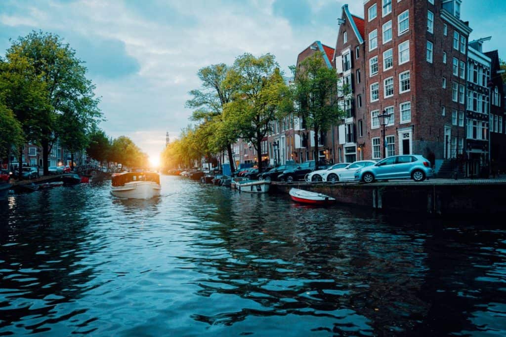 Zonsondergang Amsterdamse grachten