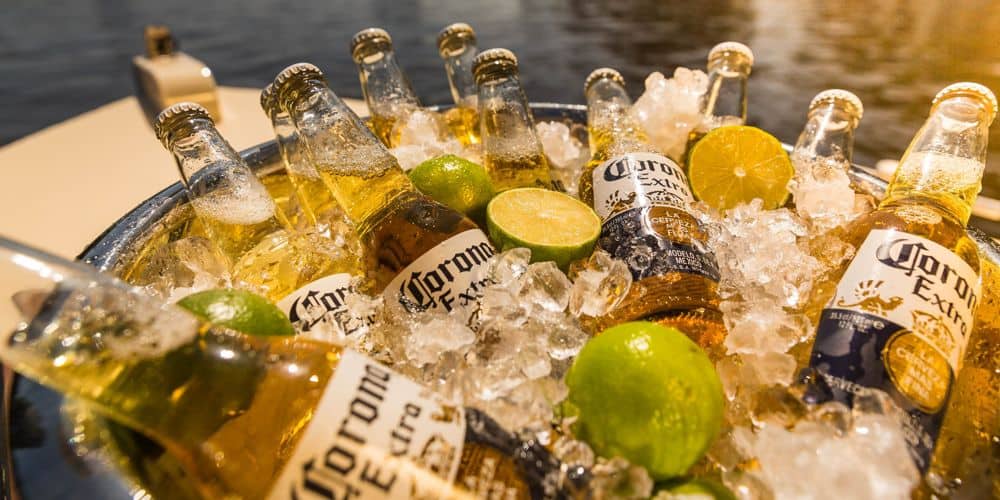 Corona Mexicaanse boot zomer (1)