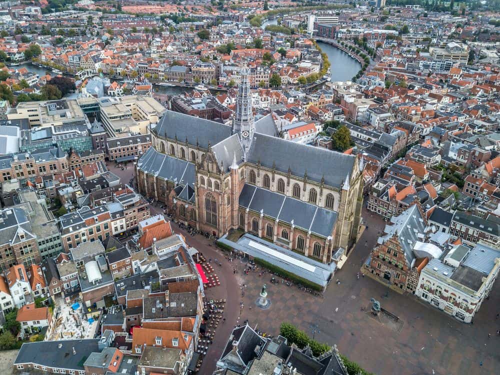 Haarlem centrum met uitzicht op grote markt