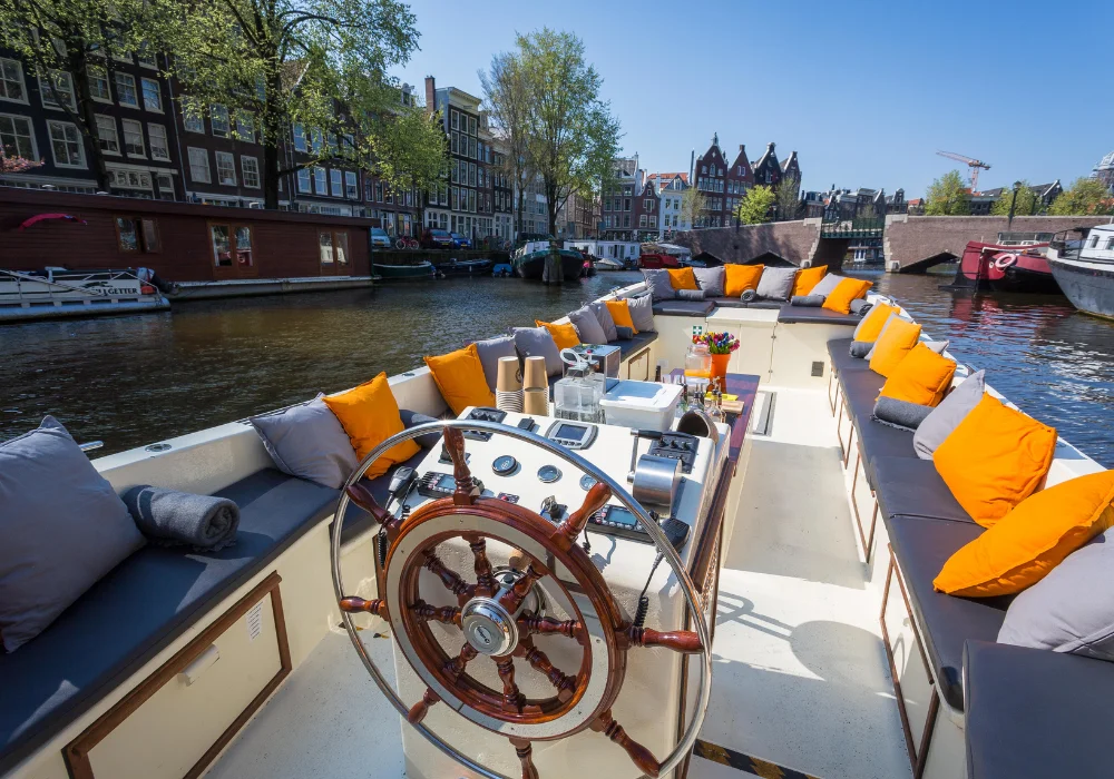Innenraum der Lucky Stripper in Amsterdam
