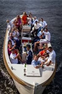 Apsara sloep bruiloft borrel op boot