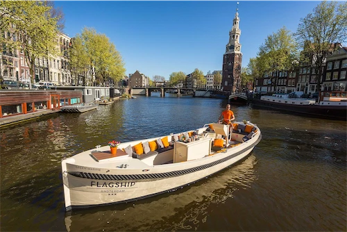 Schaluppe Amigo auf den Grachten Amsterdams