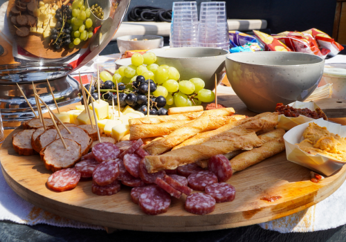 Volendam snack platter