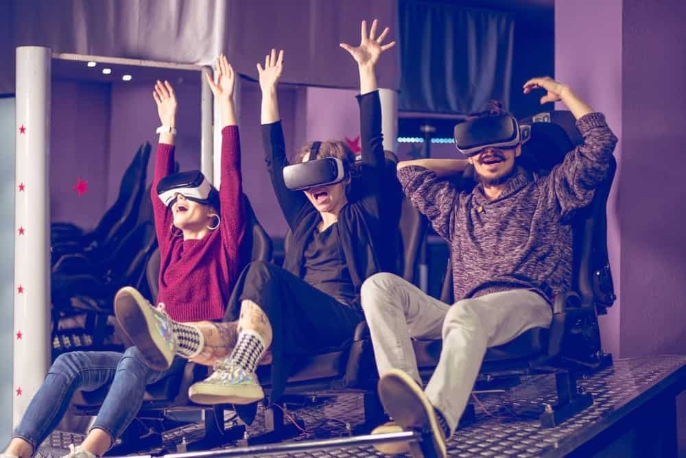 Mensen in een 5D experience