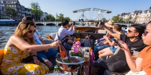 All-inclusive-Bootstour Amsterdam Stimmungsfoto 2