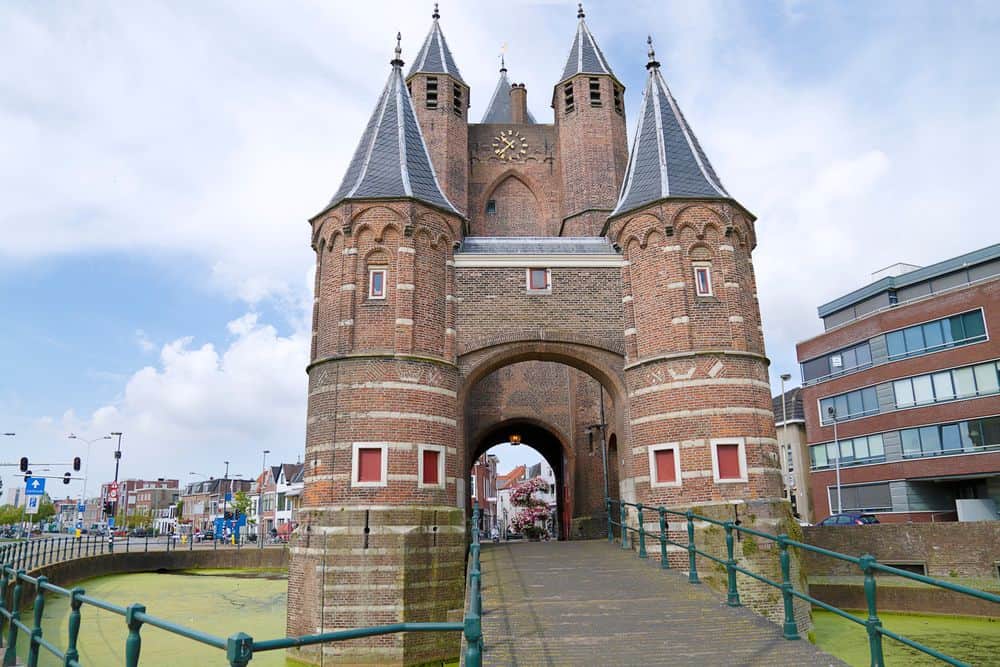 Amsterdamse Poort front view