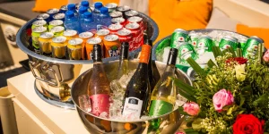 Erfrischungsgetränke, Bier und Wein