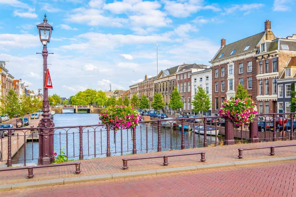 Gracht en brug Haarlem