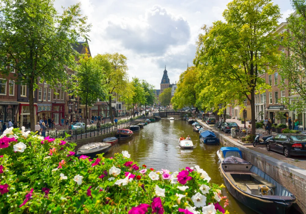 Amsterdam canals spring