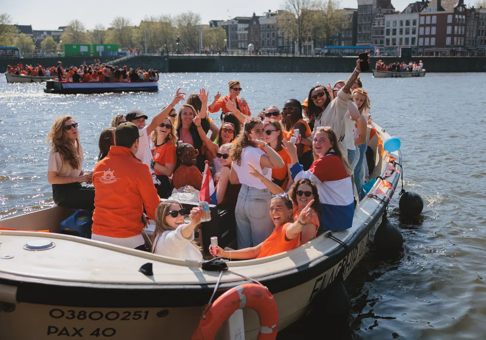 Koningsdag boot huren