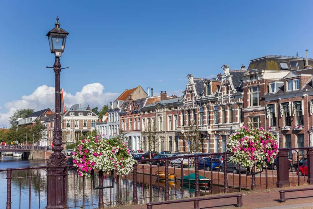 Sailing through the Nieuwe Gracht in Haarlem