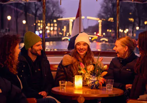 Winter BBQ boat meal in Amsterdam